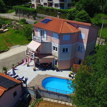 Apartman Mimi Ловран Екстериор снимка