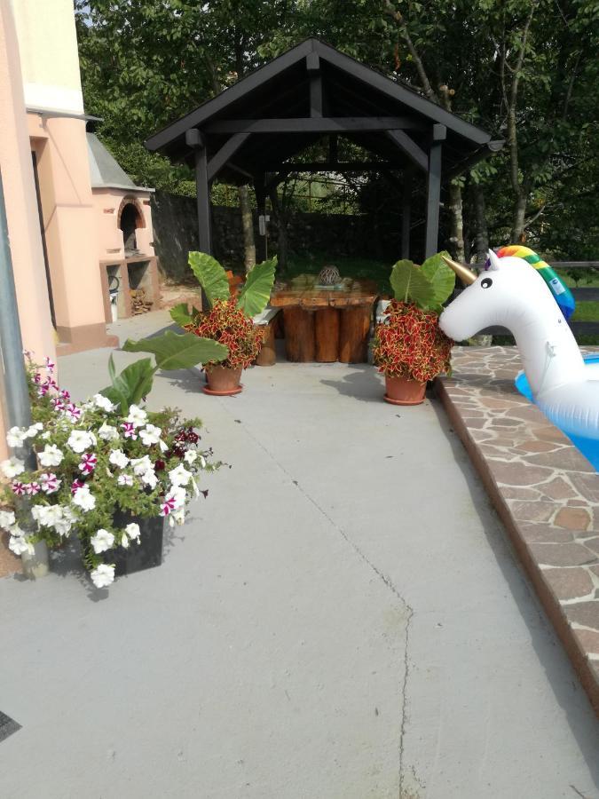 Apartman Mimi Ловран Екстериор снимка