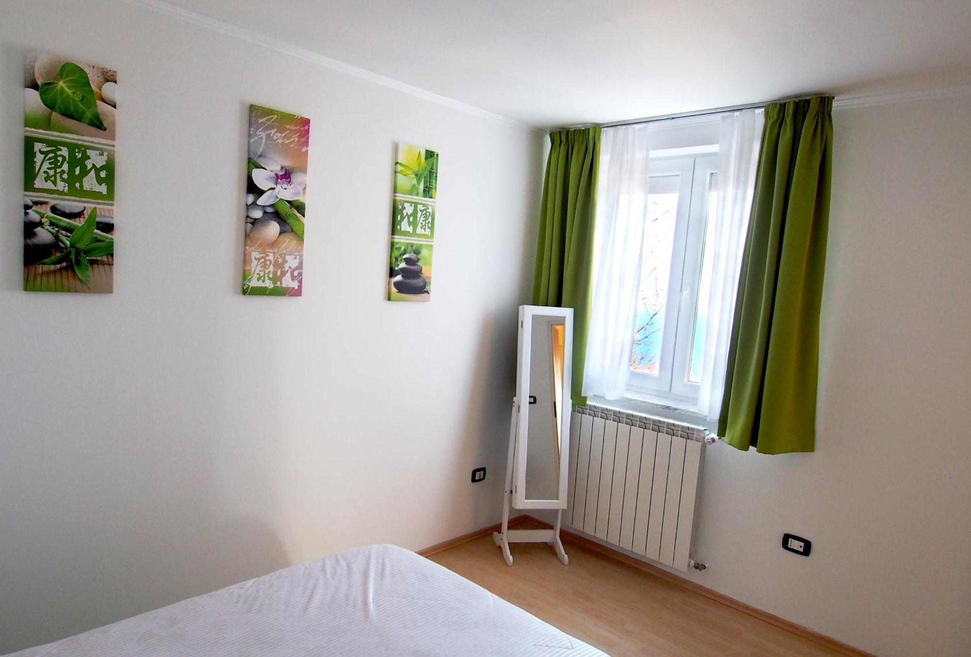 Apartman Mimi Ловран Екстериор снимка