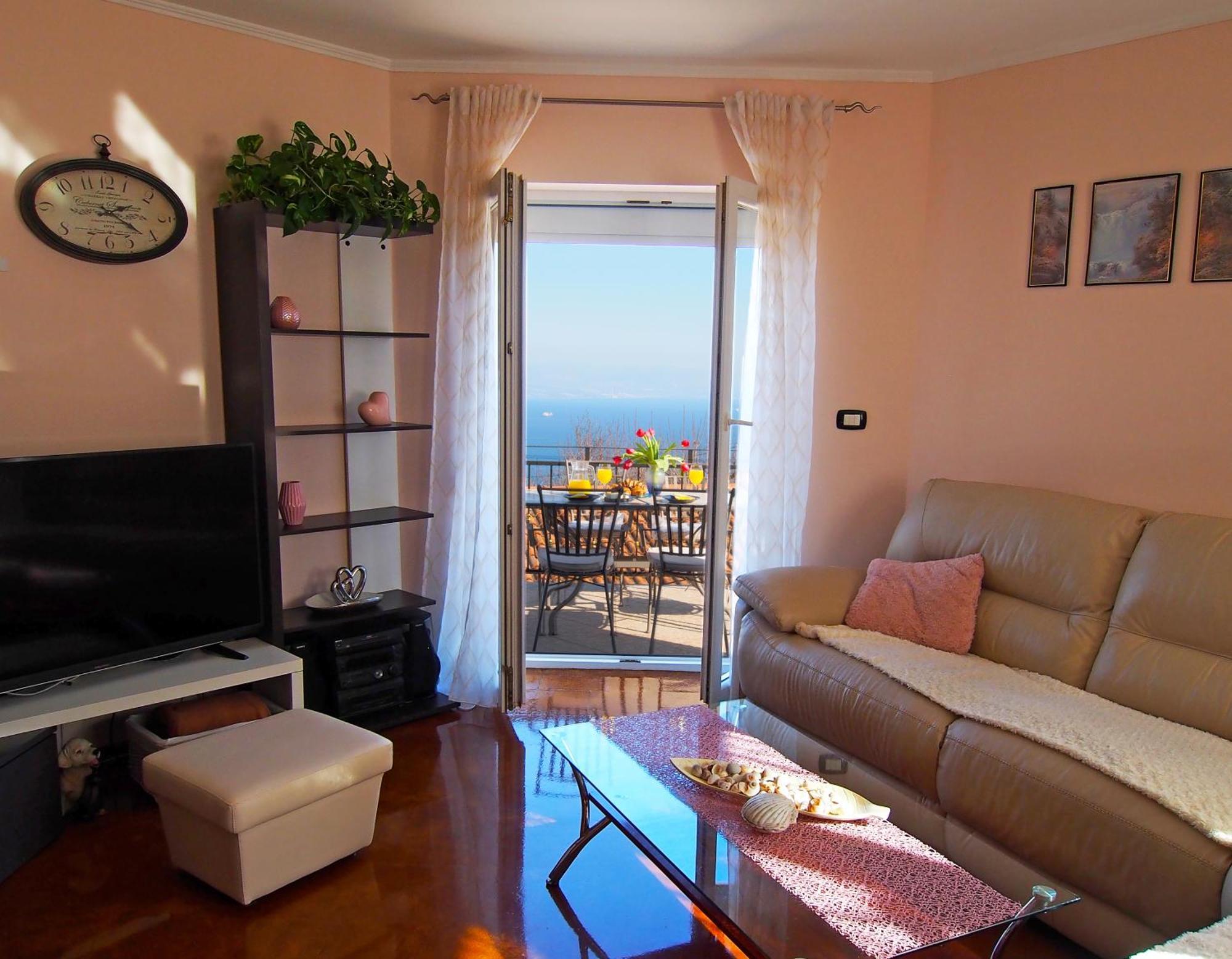 Apartman Mimi Ловран Екстериор снимка