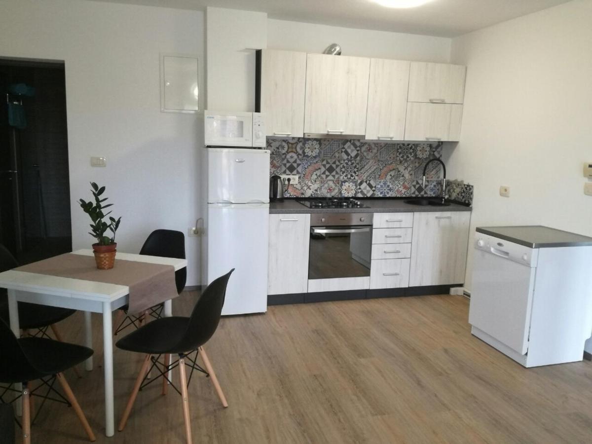 Apartman Mimi Ловран Екстериор снимка